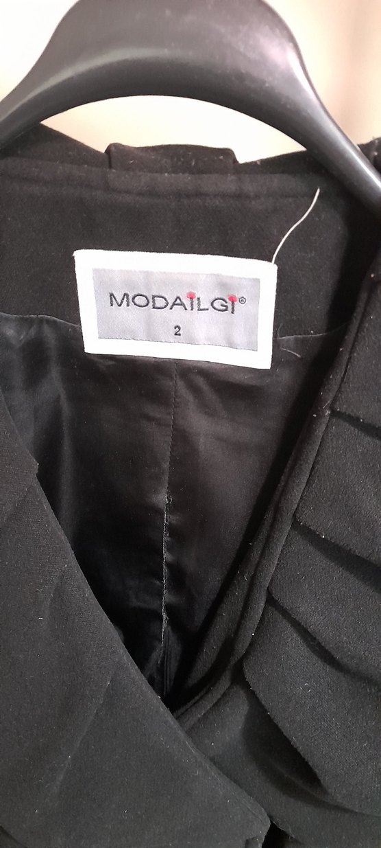 Siyah Çift Düğmeli Kaban - Görsel 4