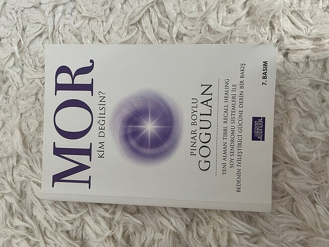 Mor kim değilsin