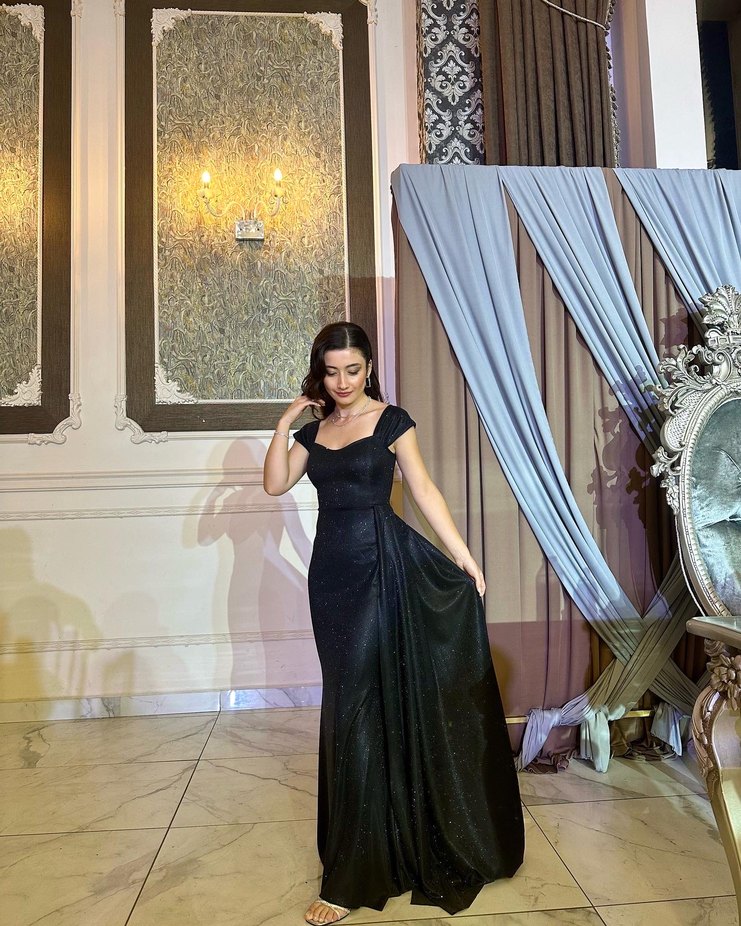 Siyah Simli Abiye - Görsel 3