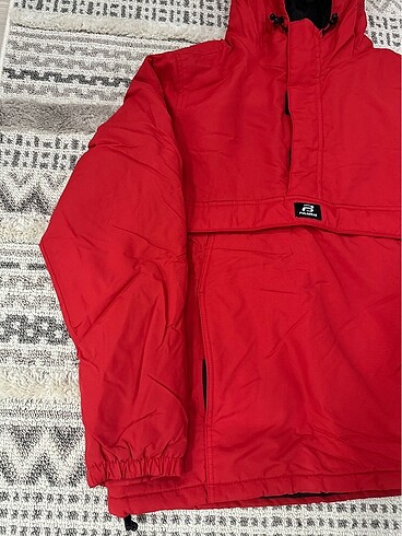 l Beden Pull&Bear mont