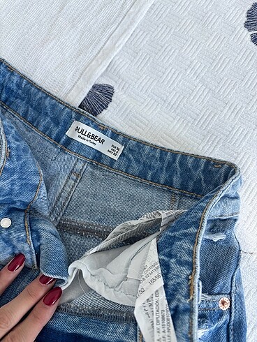 32 Beden mavi Renk jean pull and bear