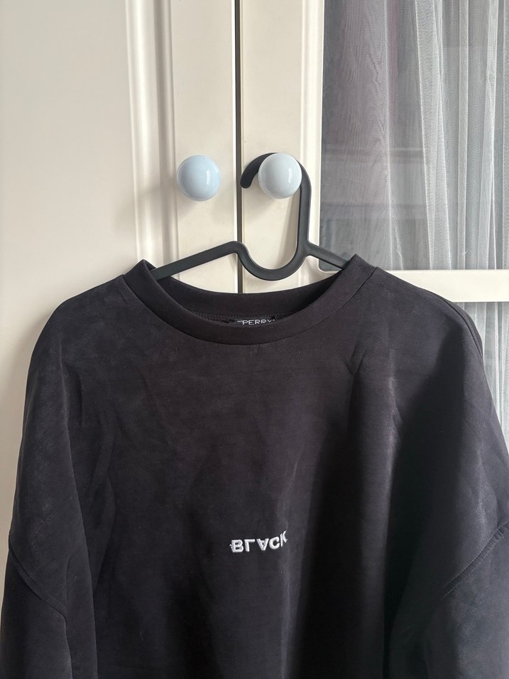 Siyah Süet Salaş Sweatshirt - Görsel 3