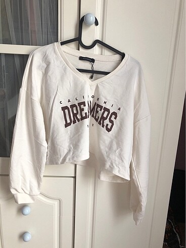 Trendyol Crop Sweatshirt Dreamers