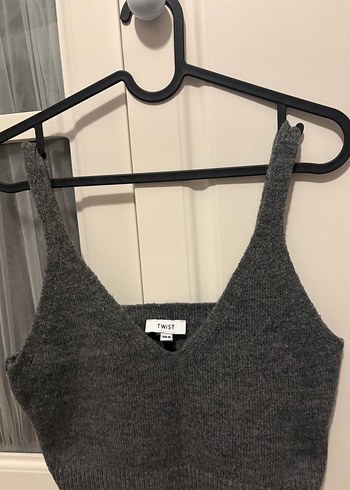 TWIST Gri Triko Crop - Görsel 2