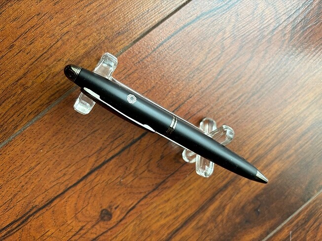 Beden Scrikss knigth 88 roller kalem