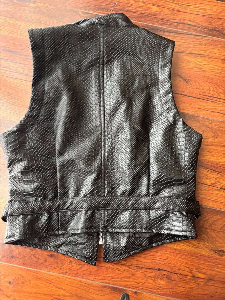 Yılan Desenli Siyah Deri Kemerli Biker Yelek - Görsel 2