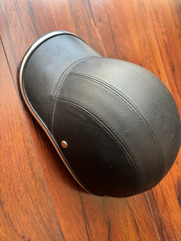 At binme için  kask - Görsel 3