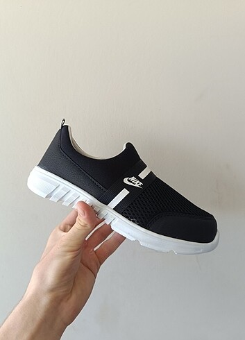 Nike Aqua Siyah Spor Ayakkabı