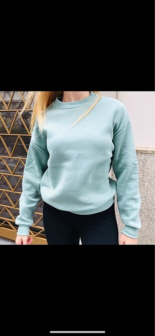 Zara sweat