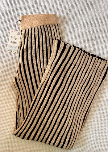 m Beden Zara Çizgili Triko Pantolon