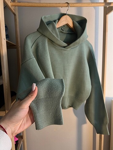 Zara su yeşili hoodie