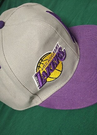 Los Angeles Lakers