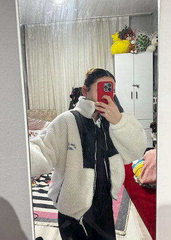 Nakışlı Beyaz Kapüşonlu Kadın Ceket - Görsel 3