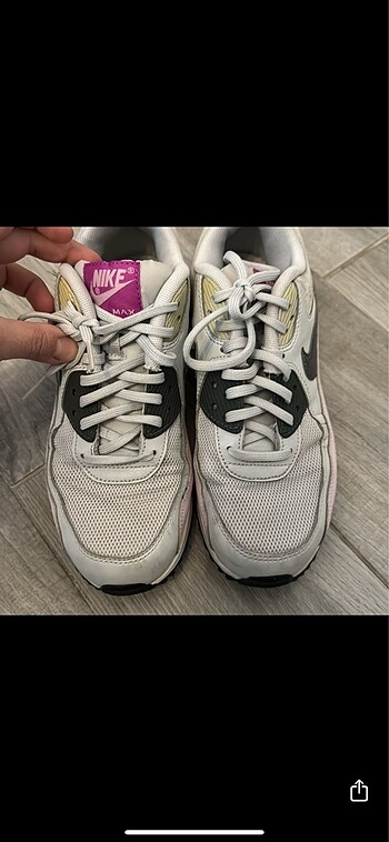 38,5 Beden beyaz Renk Orjinal nike airmax