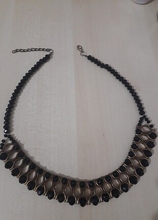 Tasarımcı Kolye
