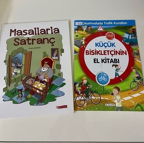 Çocuk gelişim kitapları, bir adet taç ve oyun hamurları seti