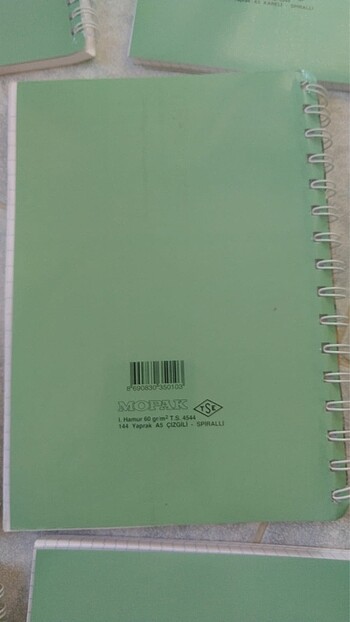 Beden 6 adet defter