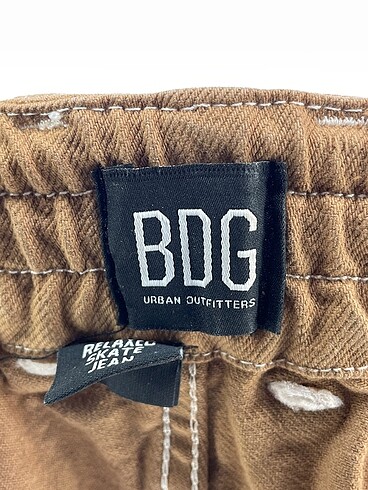 26 Beden çeşitli Renk Urban Outfitters Jean / Kot %70 İndirimli.