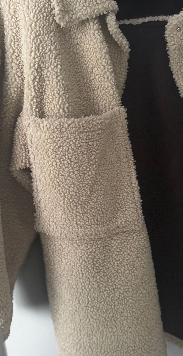 Beyaz Yumuşak Kürk Detaylı Kadın Ceket - Görsel 4