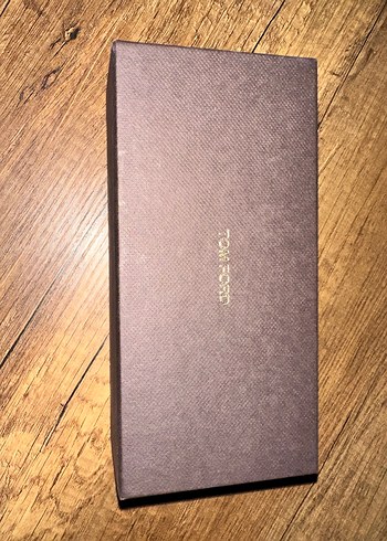 Tom Ford gözlük kutusu - Görsel 3
