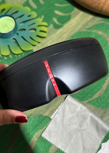 Orjinal Prada Gözlük Kutusu - Görsel 4