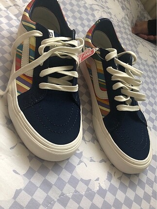 Vans X Off-White Özel Seri Ayakkabı