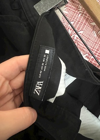 Zara Siyah Regular Fit Midi Erkek Pantolon