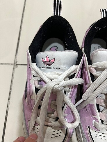 Adidas Adi 2000