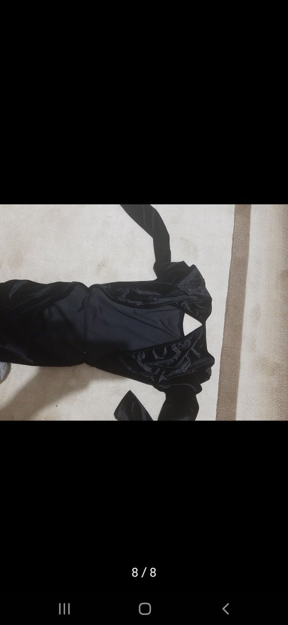 Uzun Siyah Gotik V Yaka Elbise - Görsel 5