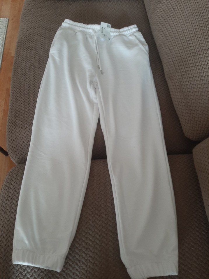 Beyaz Kadın Eşofman - Görsel 2