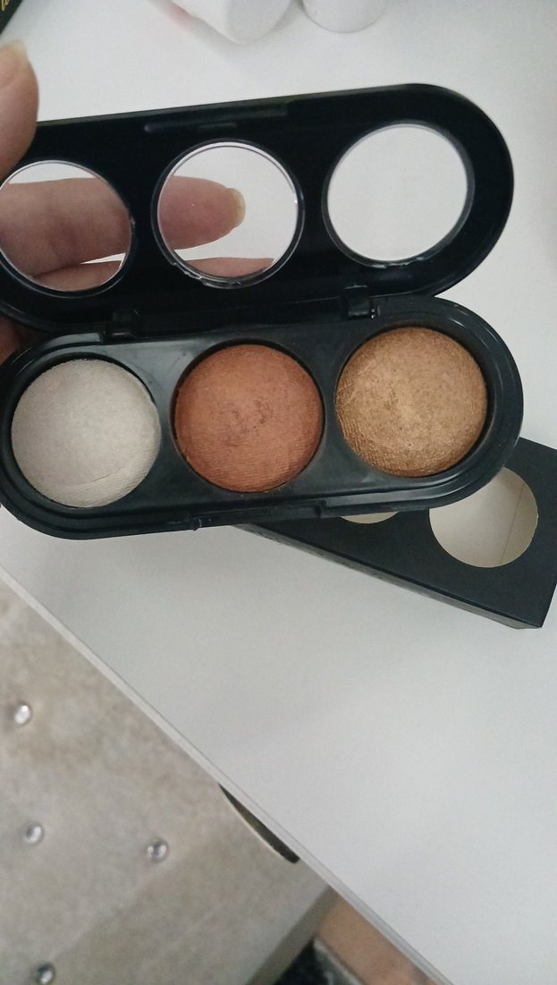 Bej Tonlarda Göz Farı Paleti - Görsel 2