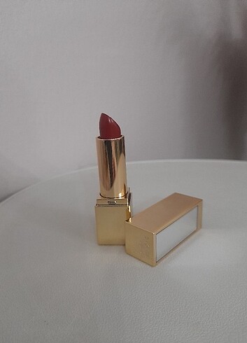 ESTEE LAUDER RUJ 