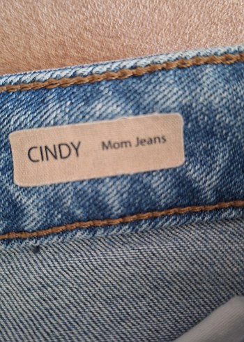 28 Beden mavi Renk Kadın Mavi Denim Midi Boy Kot Pantolon