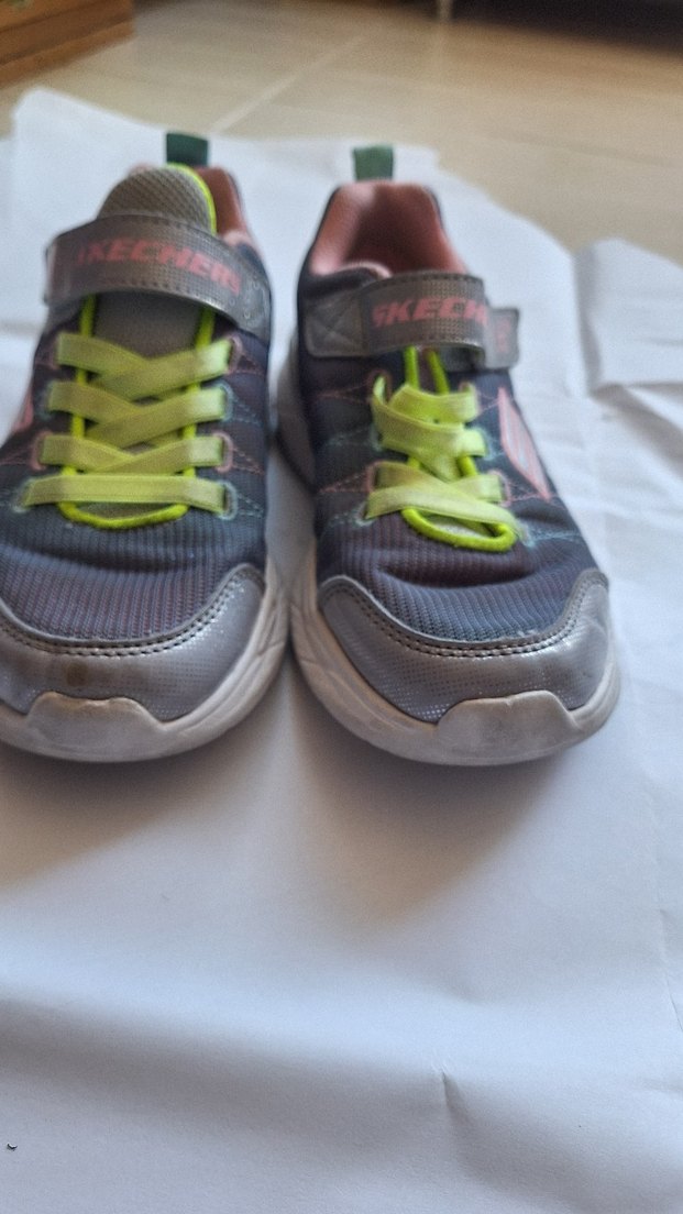 Kız Çocuk Gri Spor Ayakkabı Velcro - Görsel 2