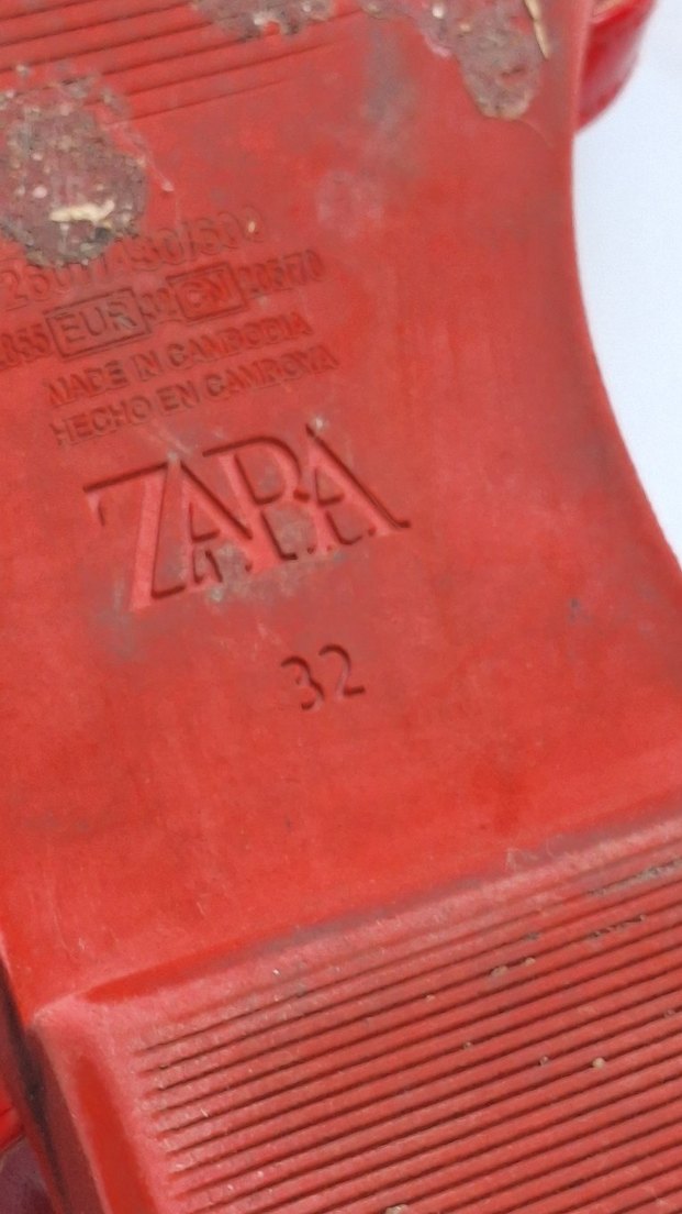 KIRMIZI DERİ TOKALI ÇOCUK SANDALET - Görsel 5