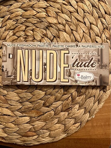 The Balm Nude Tude Far Paleti