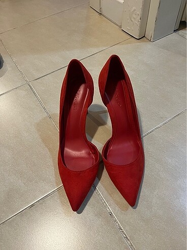 37 Beden Mango stiletto ayakkabı