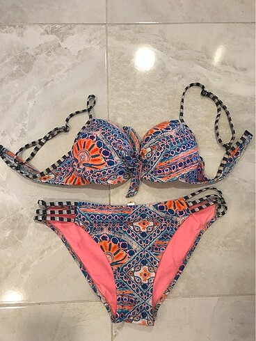 Penti bikini