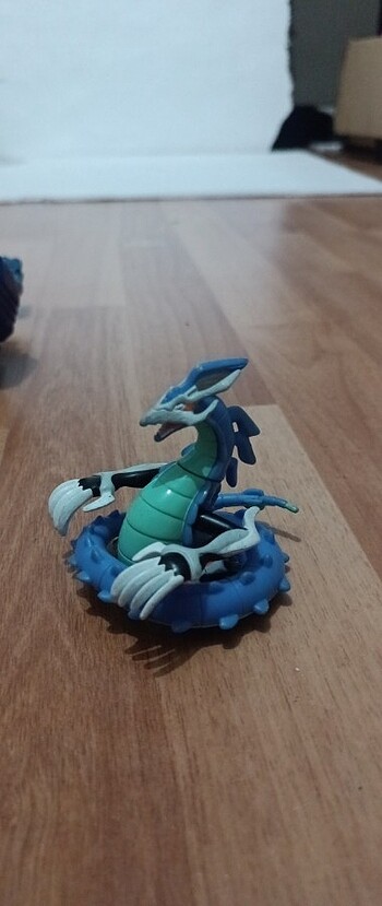 Beyblade dragoon