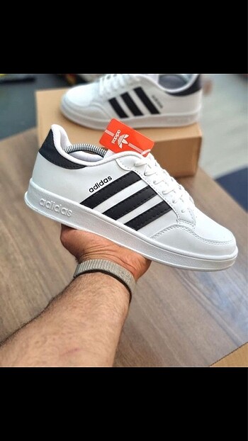 Adidas neo