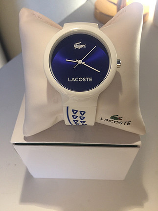 universal Beden lacoste saat