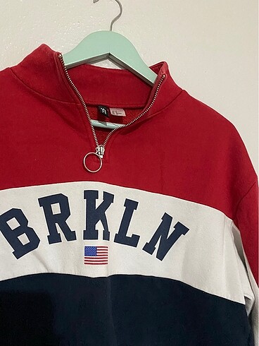 H&M Hm sweatshirt