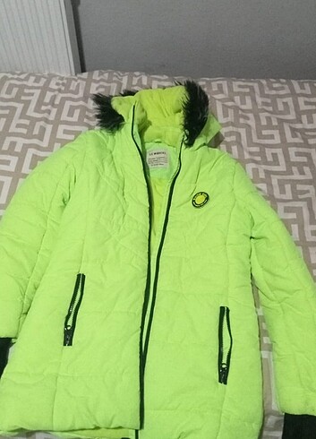 LC Waikiki Kız çocuk mont kaban