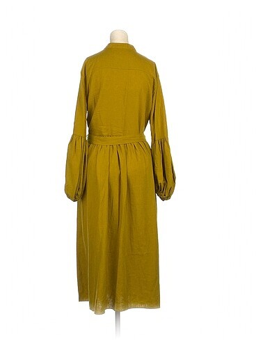 l Beden PreLoved Uzun Elbise %70 İndirimli.