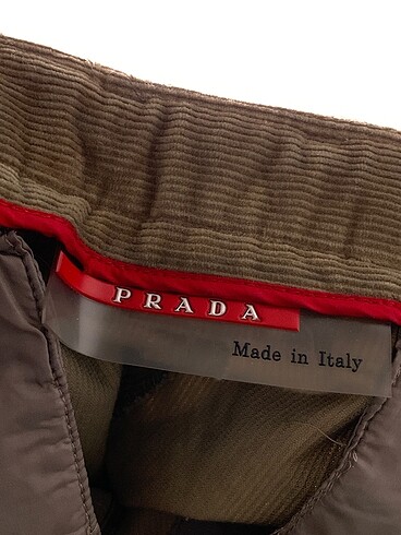 42 Beden çeşitli Renk Prada Jean / Kot %70 İndirimli.