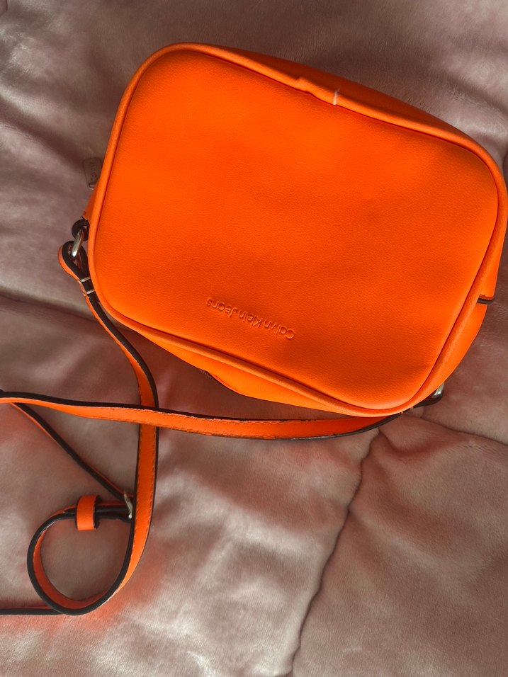 Turuncu Deri Kadın Çapraz Çanta - Görsel 3