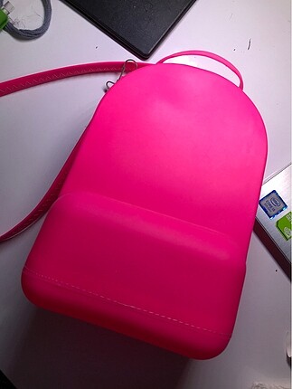 Zara Fosforlu pembe çanta