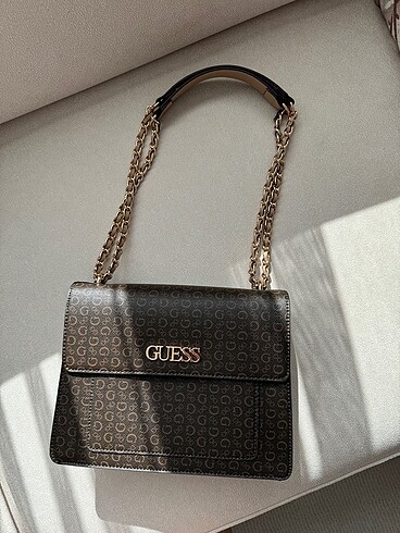 guess çanta