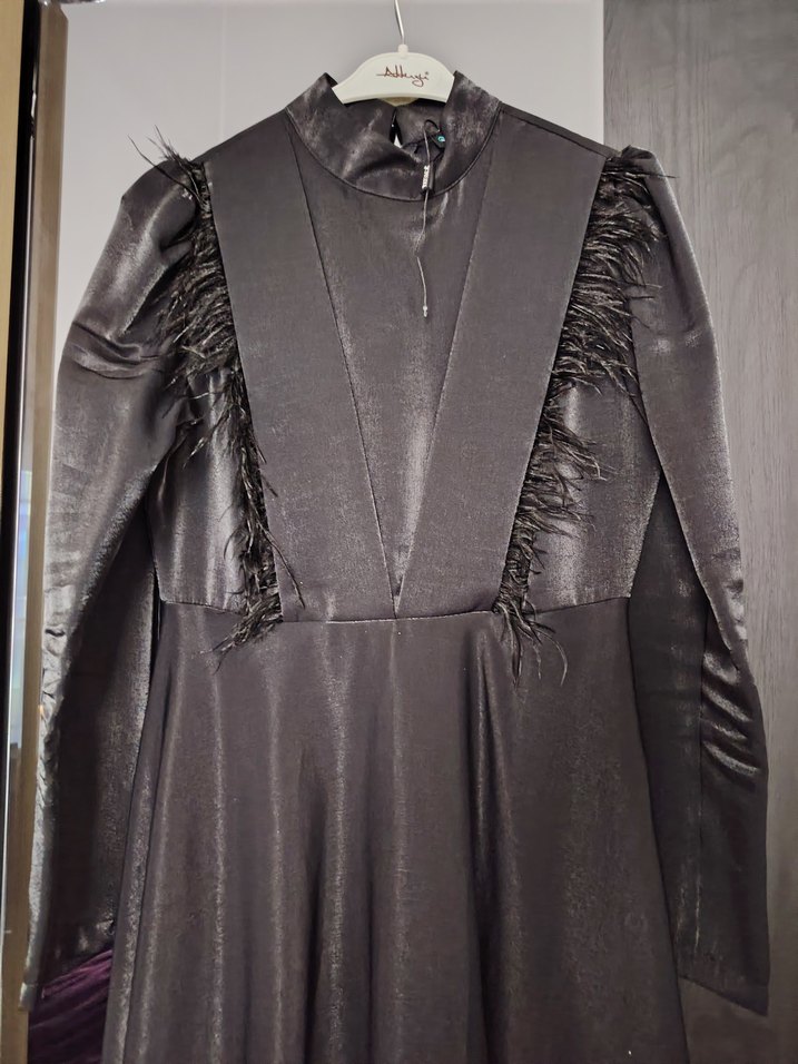 Siyah Uzun Gotik Bel Detaylı Kadın Elbise - Görsel 3