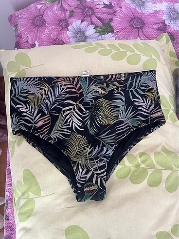 Yüksek bel bikini altı
